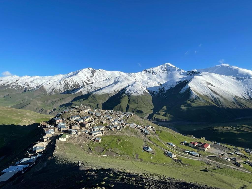 Alivenino Villa Xinaliq Bagian luar foto